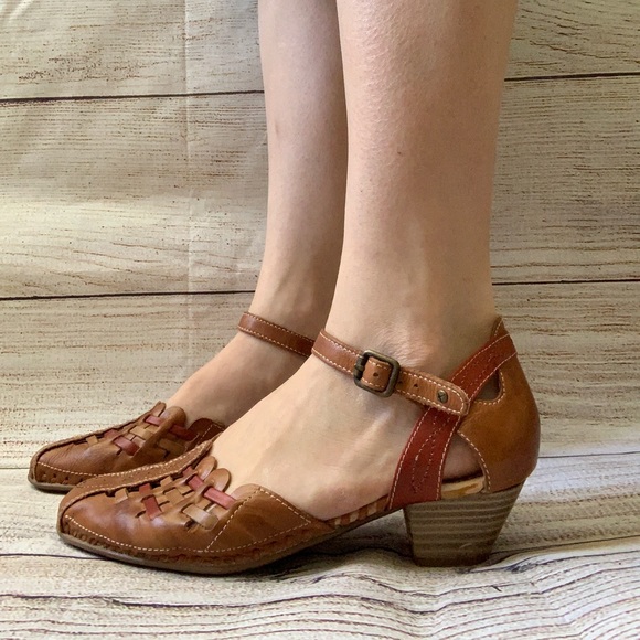 PIKOLINOS Shoes - Pikolinos leather huarache Mary Janes